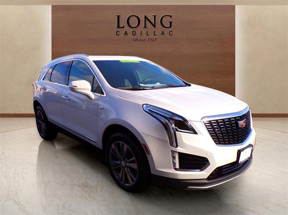 new 2024 Cadillac XT5 car, priced at $50,623