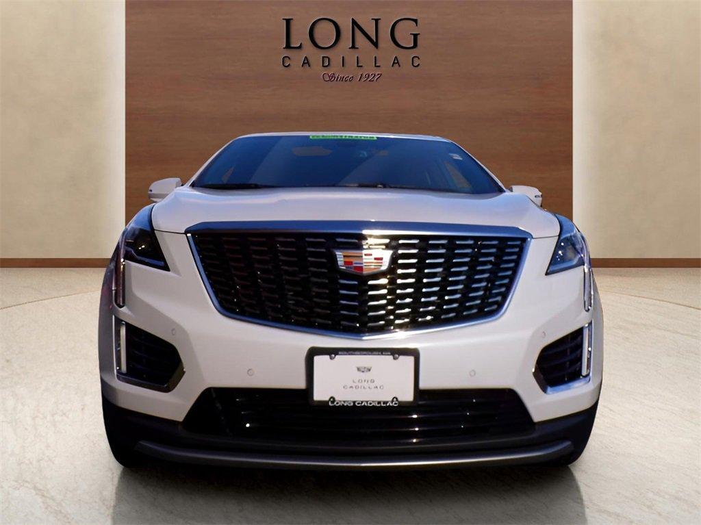 new 2024 Cadillac XT5 car, priced at $50,623