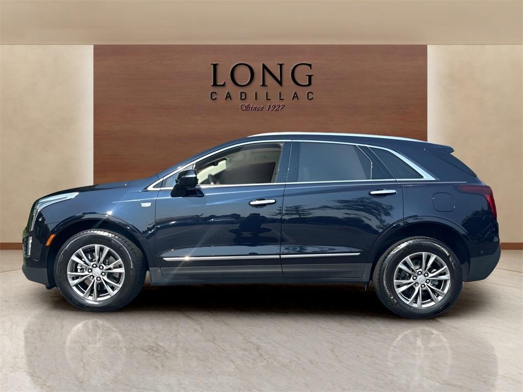 used 2021 Cadillac XT5 car, priced at $36,991