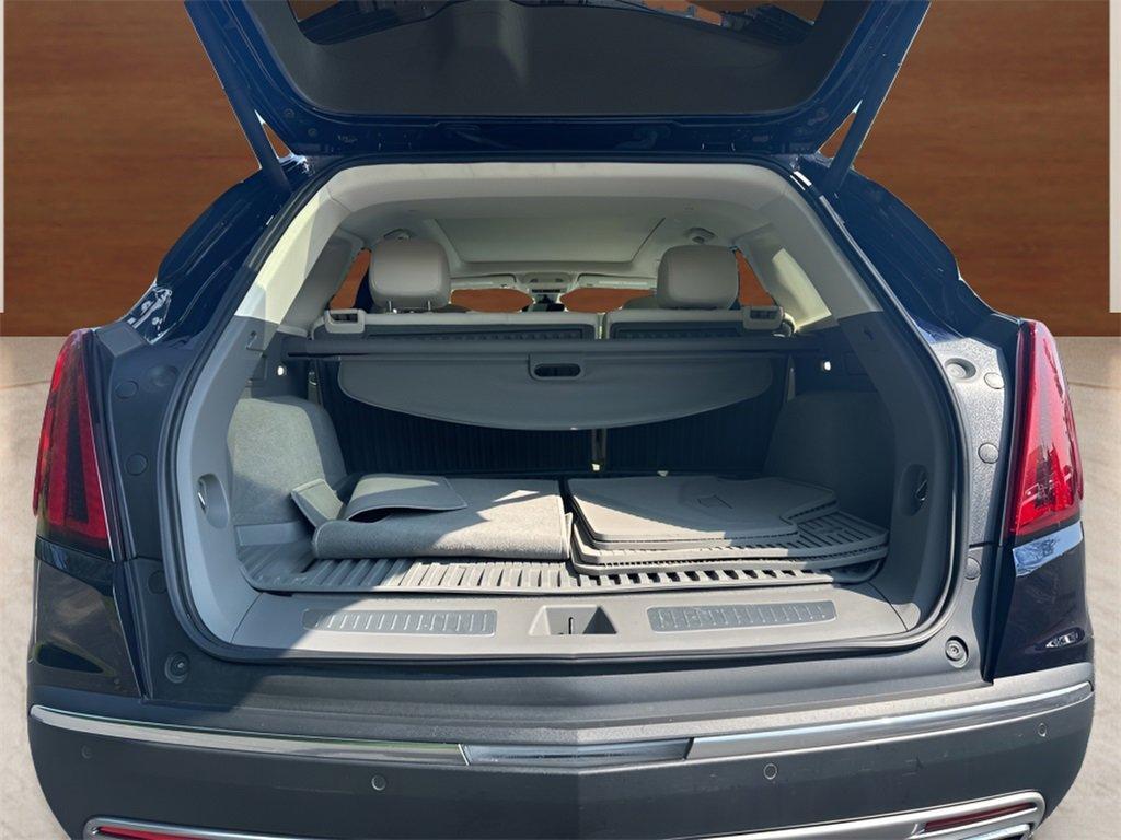 used 2021 Cadillac XT5 car, priced at $34,991