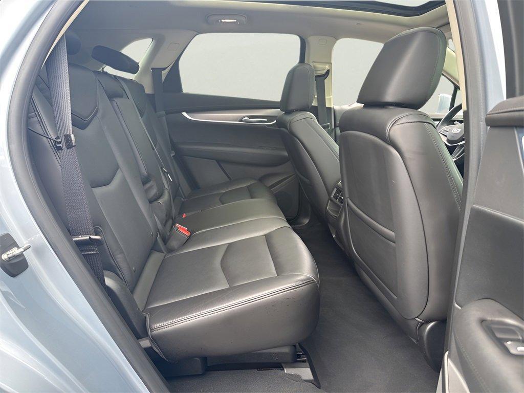 used 2017 Cadillac XT5 car, priced at $21,991