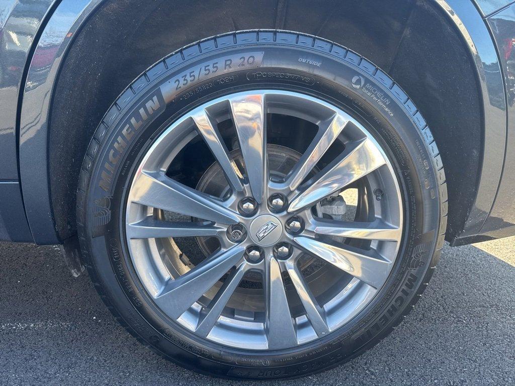 used 2022 Cadillac XT6 car, priced at $38,991