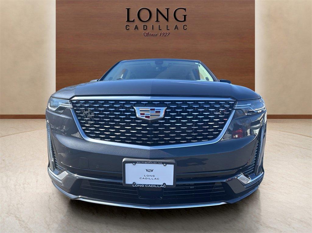 used 2022 Cadillac XT6 car, priced at $38,991