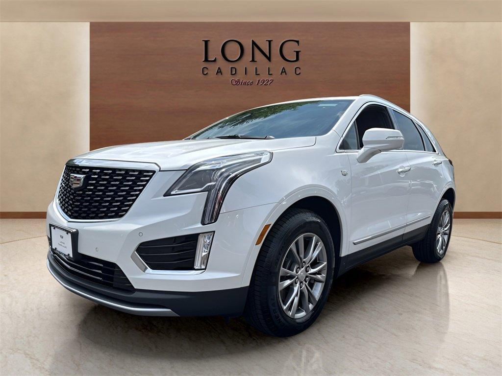 used 2022 Cadillac XT5 car, priced at $35,991