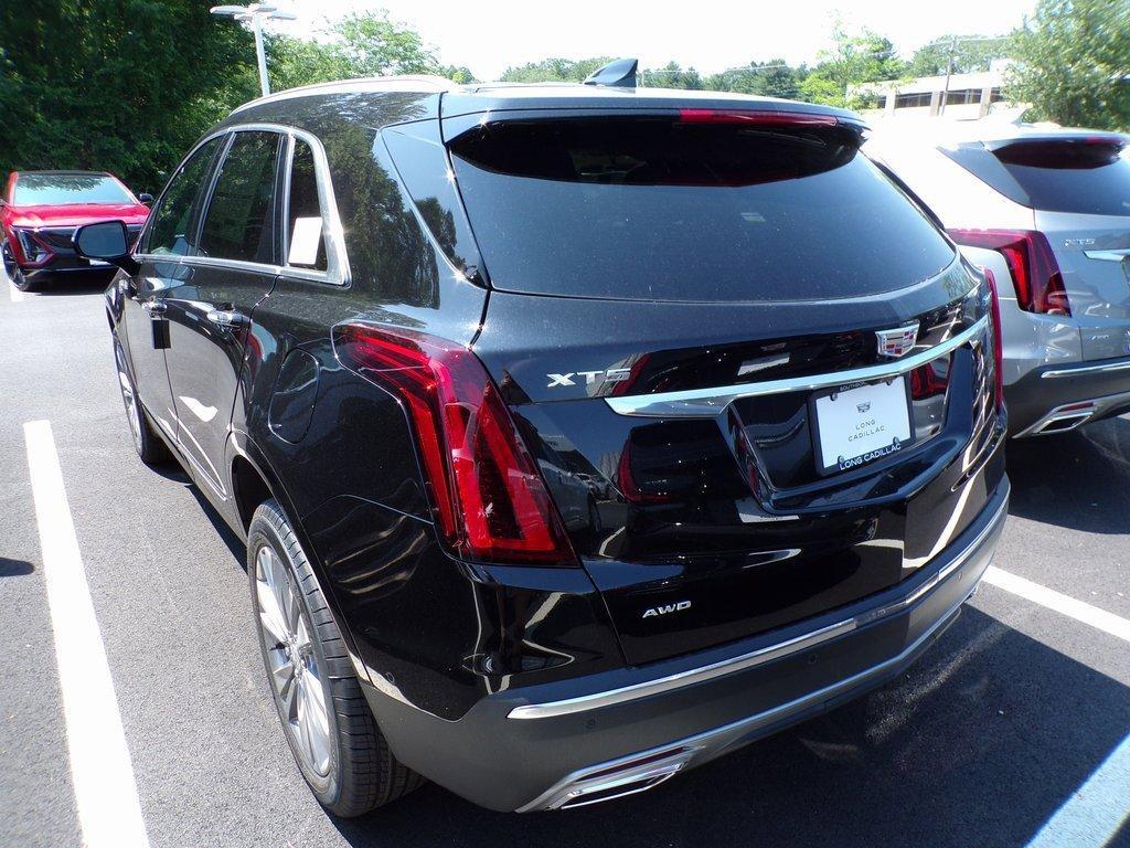 new 2025 Cadillac XT5 car, priced at $59,935