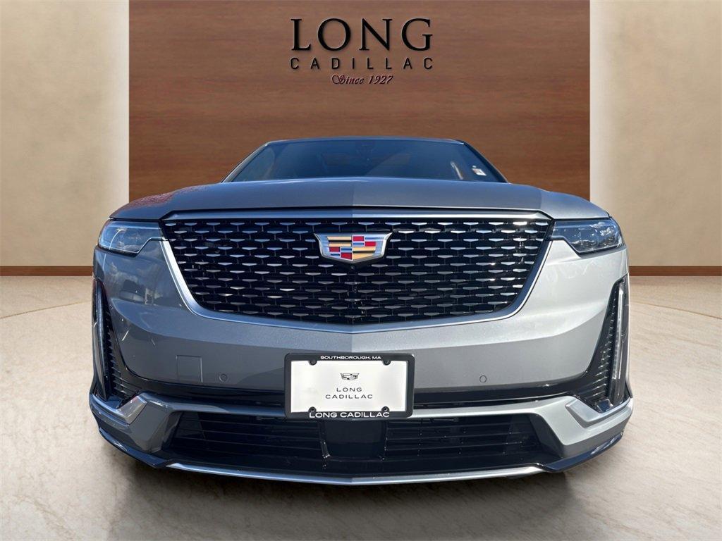 used 2025 Cadillac XT6 car, priced at $59,991