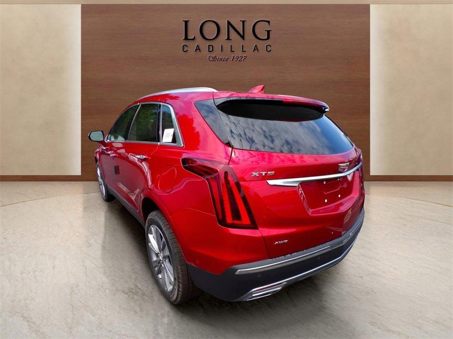 new 2025 Cadillac XT5 car, priced at $56,790