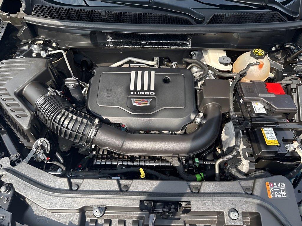 used 2022 Cadillac XT5 car, priced at $34,991