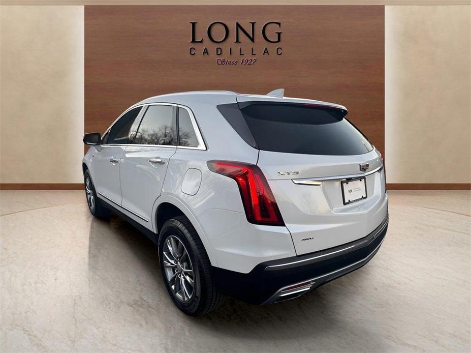 used 2021 Cadillac XT5 car, priced at $38,991