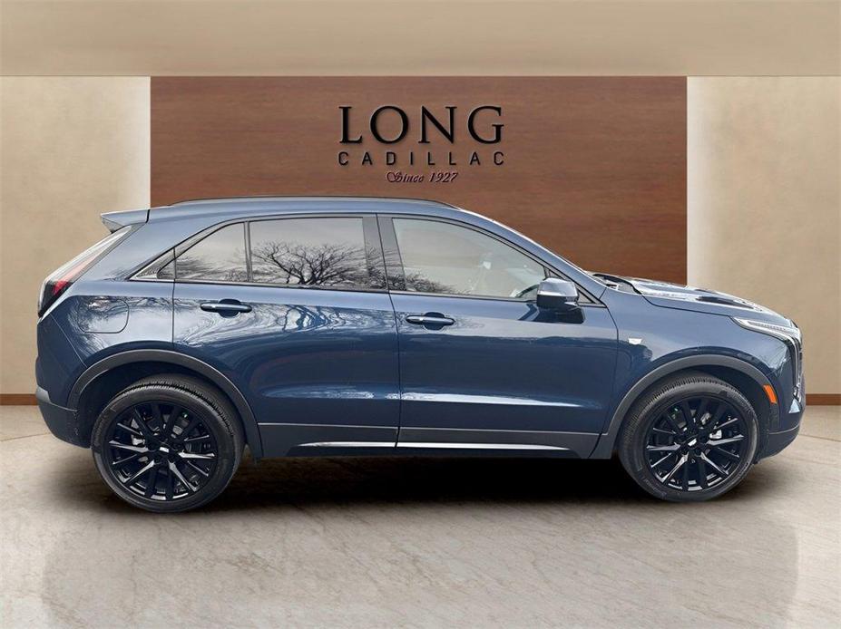 used 2022 Cadillac XT4 car, priced at $34,491