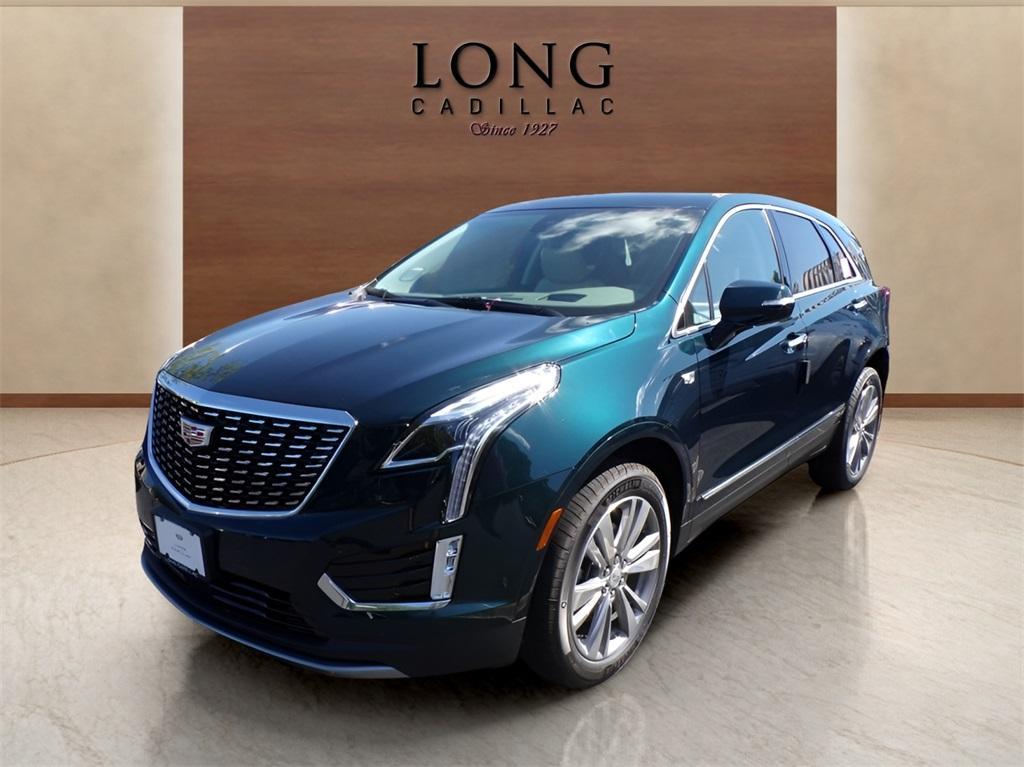 new 2025 Cadillac XT5 car, priced at $56,190