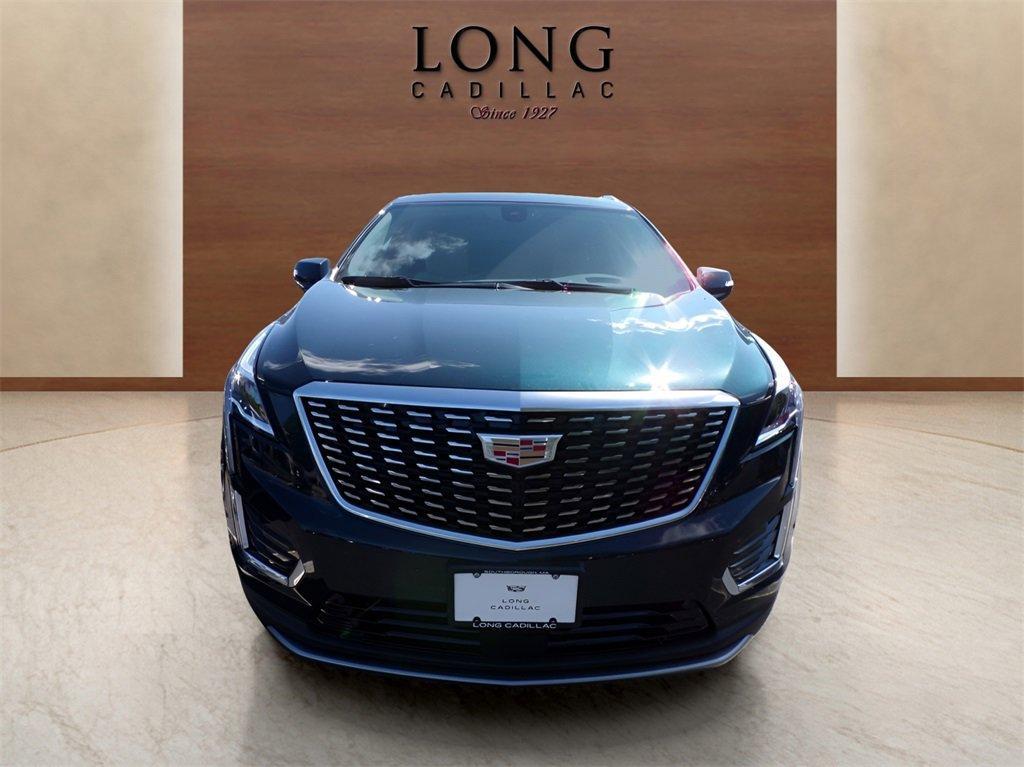 new 2025 Cadillac XT5 car, priced at $56,190