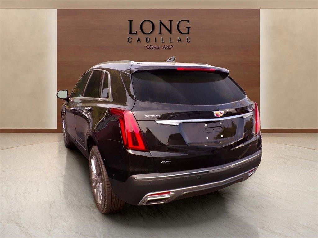 new 2025 Cadillac XT5 car, priced at $58,485