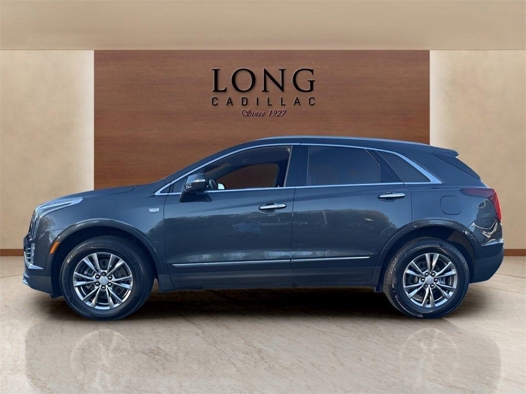 used 2022 Cadillac XT5 car, priced at $33,991