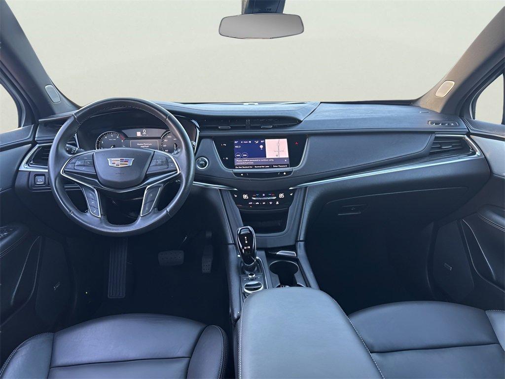 used 2022 Cadillac XT5 car, priced at $33,991