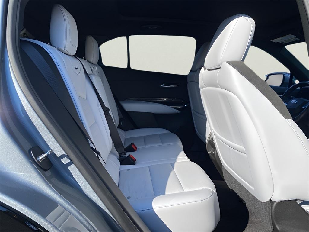 used 2024 Cadillac XT4 car, priced at $44,991