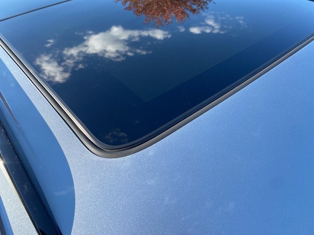 used 2024 Cadillac XT4 car, priced at $44,991