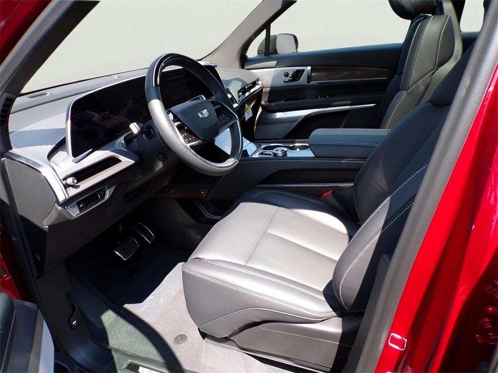 new 2026 Cadillac VISTIQ car, priced at $81,115