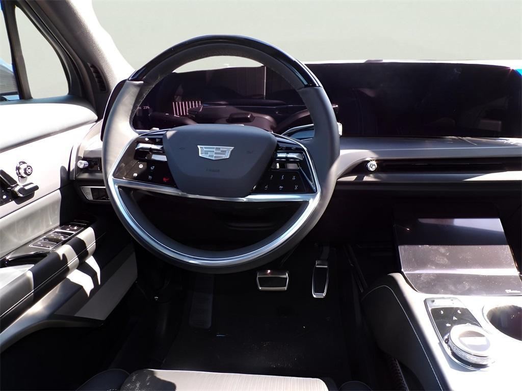 new 2026 Cadillac VISTIQ car, priced at $79,090