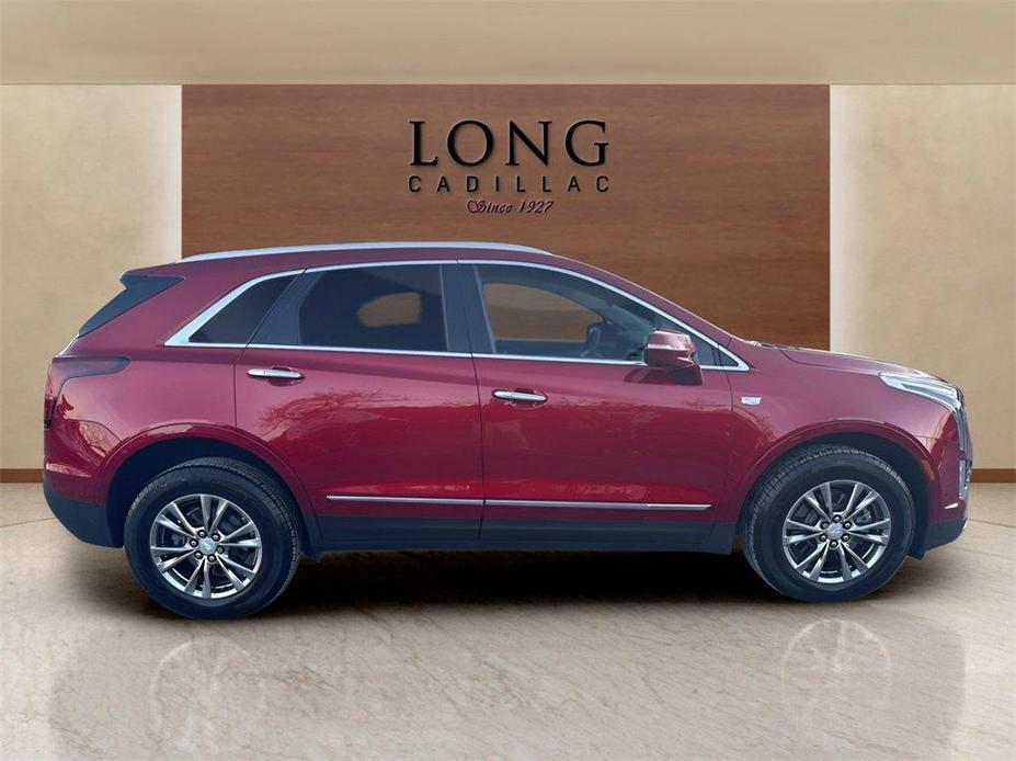 used 2021 Cadillac XT5 car, priced at $35,991