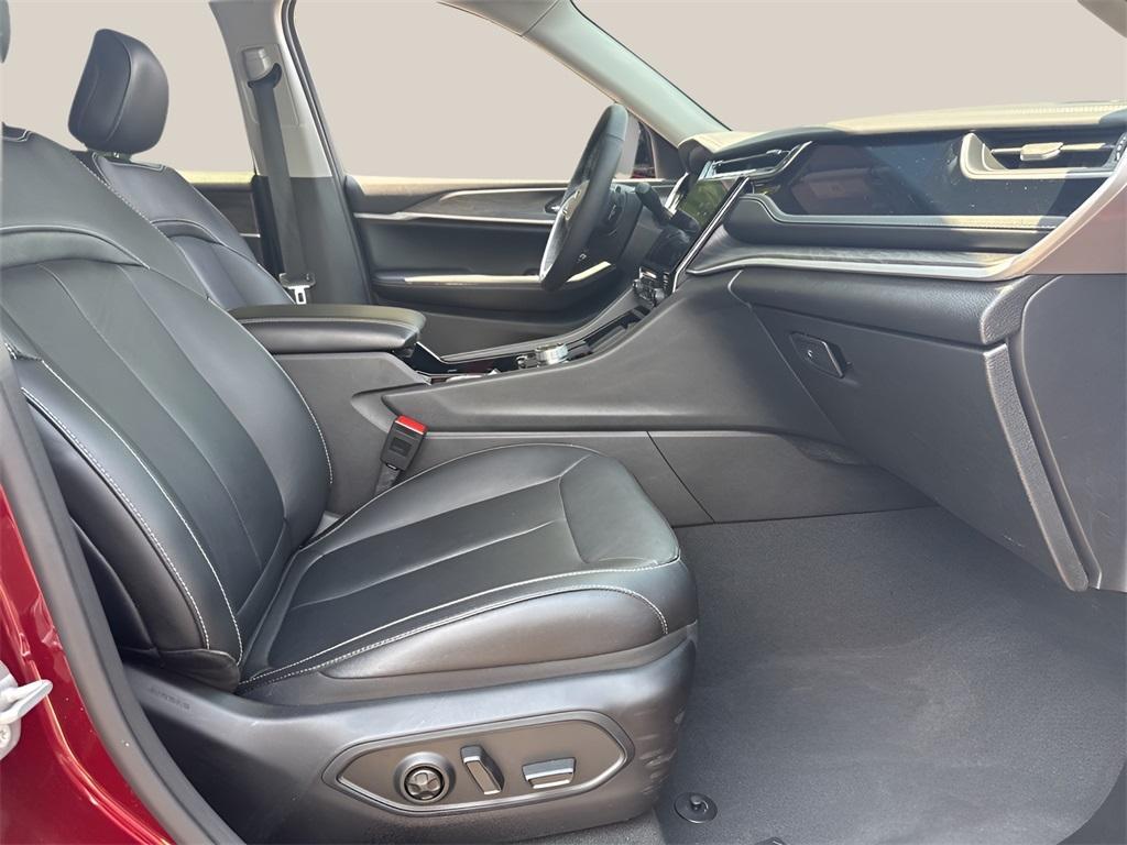 used 2022 Jeep Grand Cherokee 4xe car, priced at $32,991