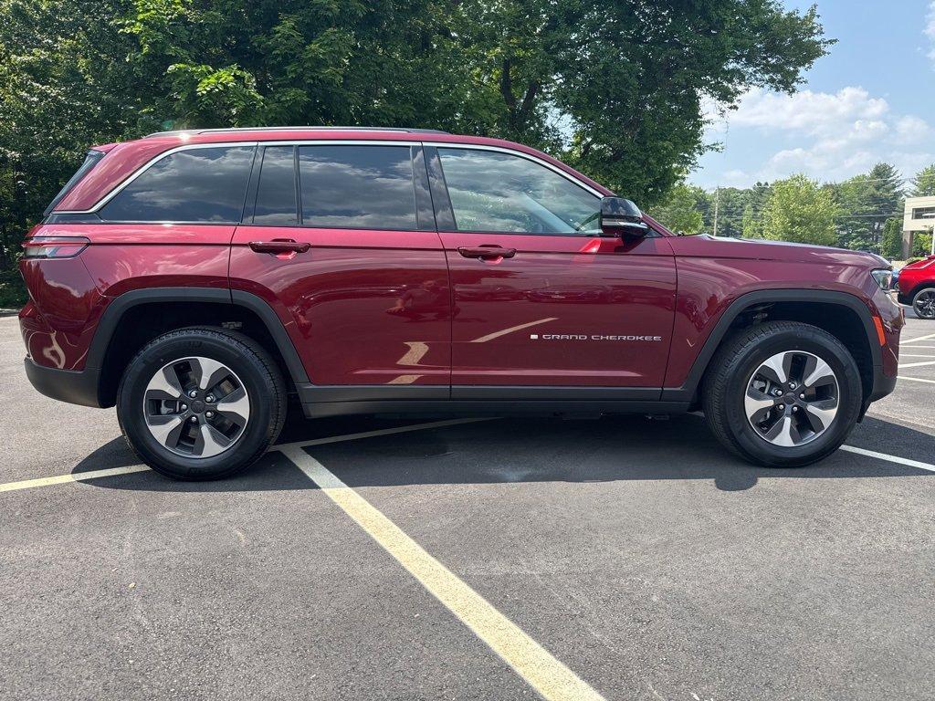 used 2022 Jeep Grand Cherokee 4xe car, priced at $32,991