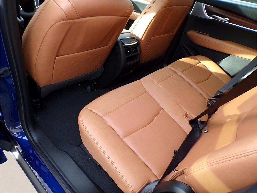 new 2026 Cadillac XT5 car, priced at $60,490