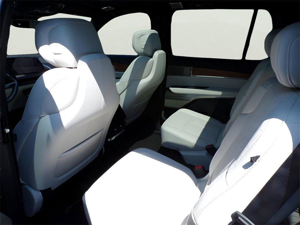 new 2026 Cadillac VISTIQ car, priced at $81,615