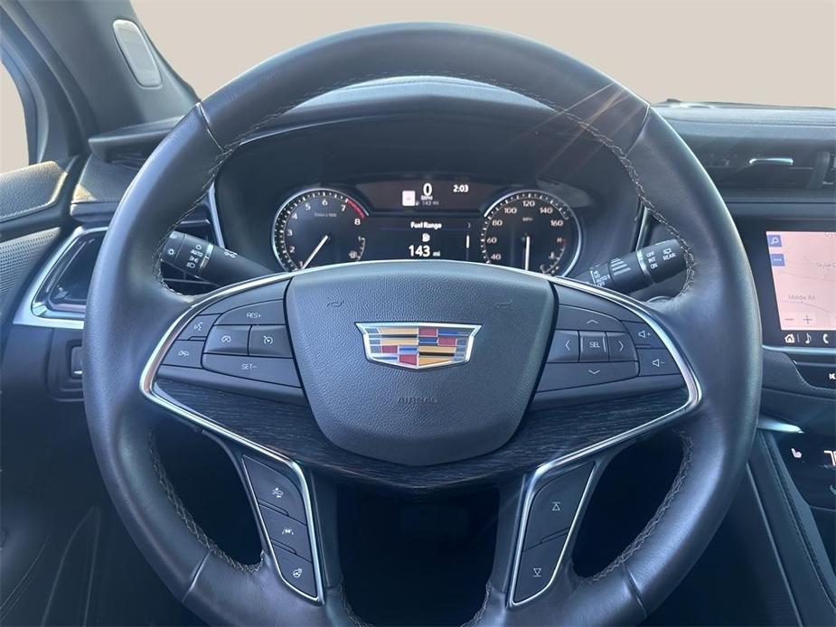 used 2021 Cadillac XT5 car, priced at $37,991