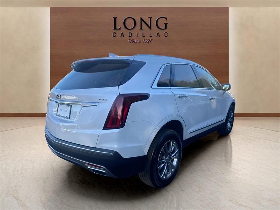 used 2021 Cadillac XT5 car, priced at $37,991