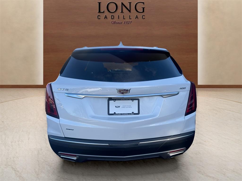 used 2021 Cadillac XT5 car, priced at $37,991