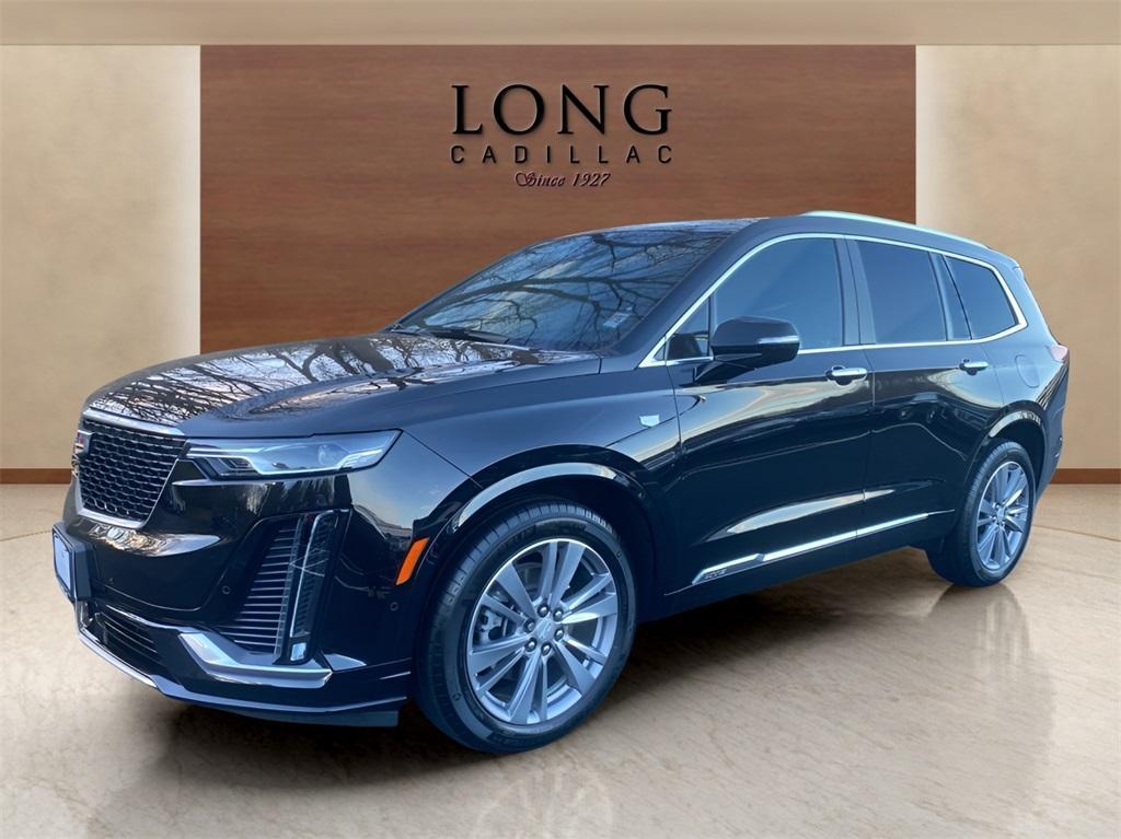 used 2024 Cadillac XT6 car, priced at $46,991