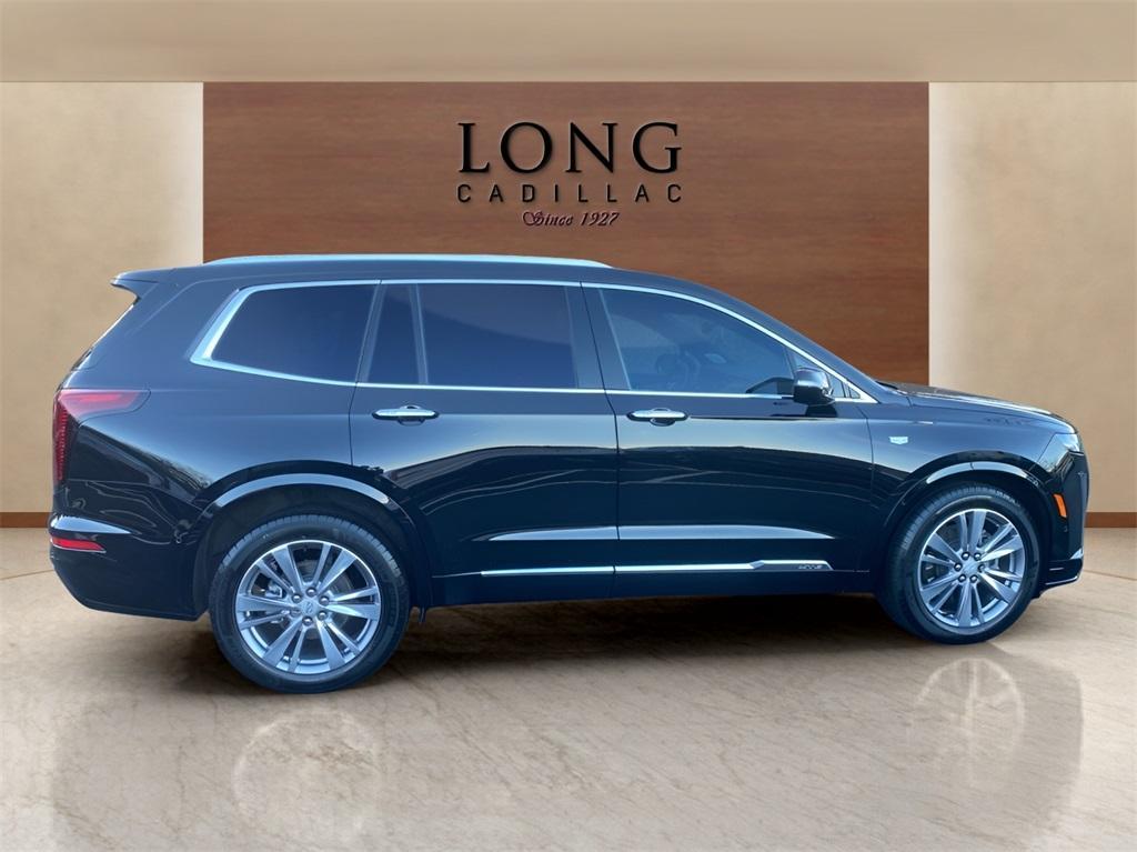 used 2024 Cadillac XT6 car, priced at $46,991