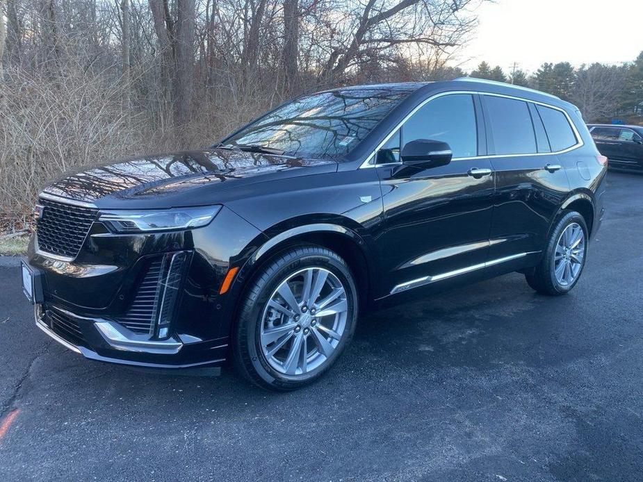 used 2024 Cadillac XT6 car, priced at $49,991