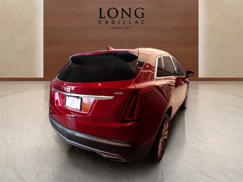 new 2025 Cadillac XT5 car, priced at $52,990
