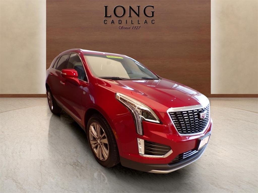 new 2025 Cadillac XT5 car, priced at $52,990