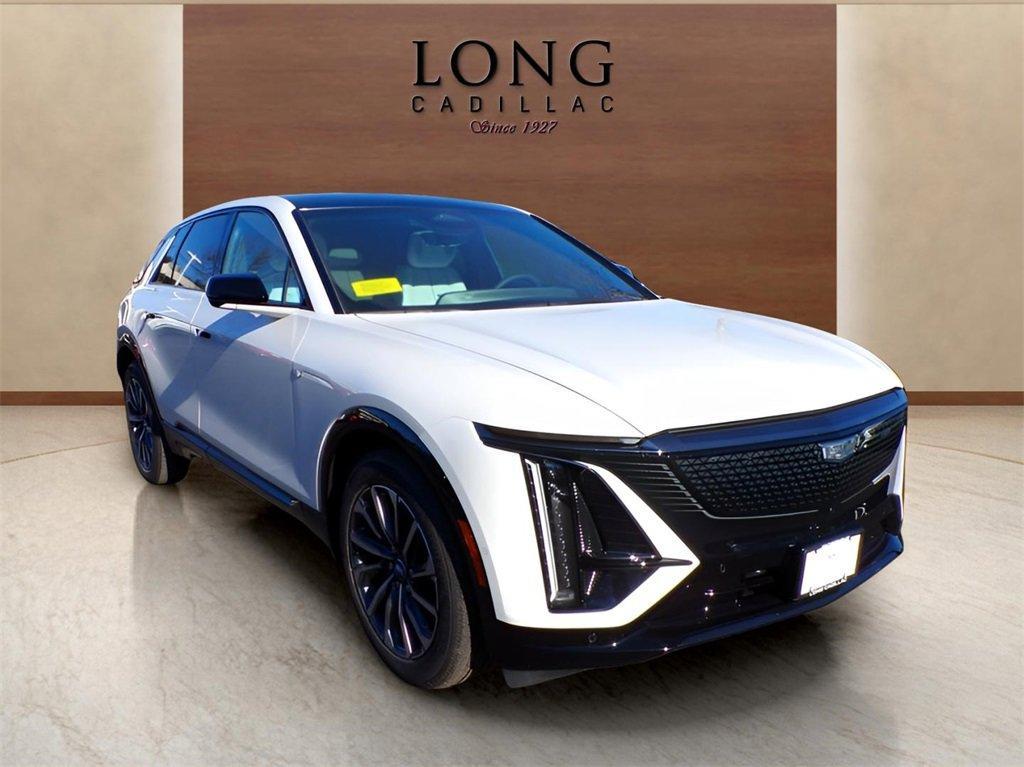 new 2025 Cadillac LYRIQ car, priced at $73,295