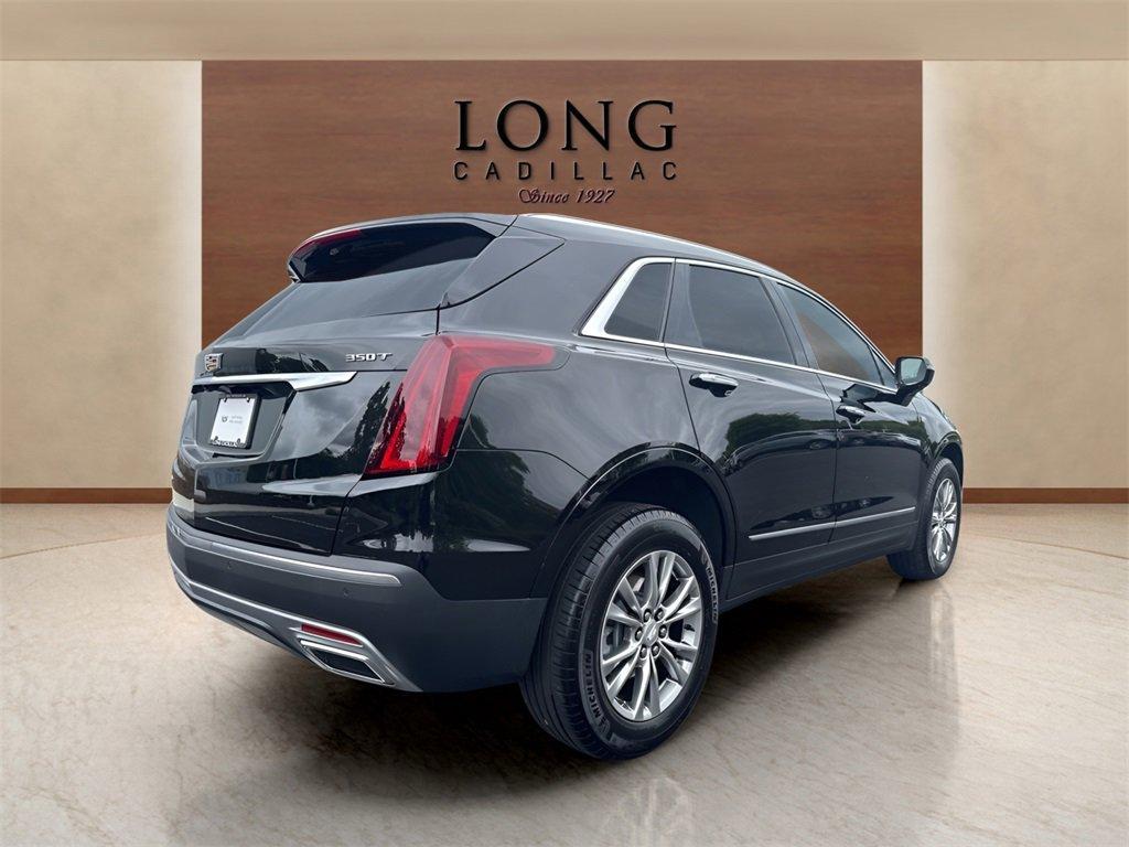 used 2022 Cadillac XT5 car, priced at $37,991
