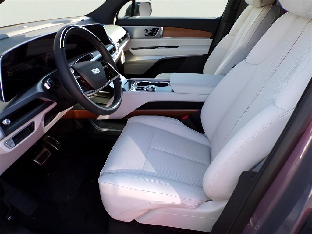 new 2026 Cadillac VISTIQ car, priced at $80,515
