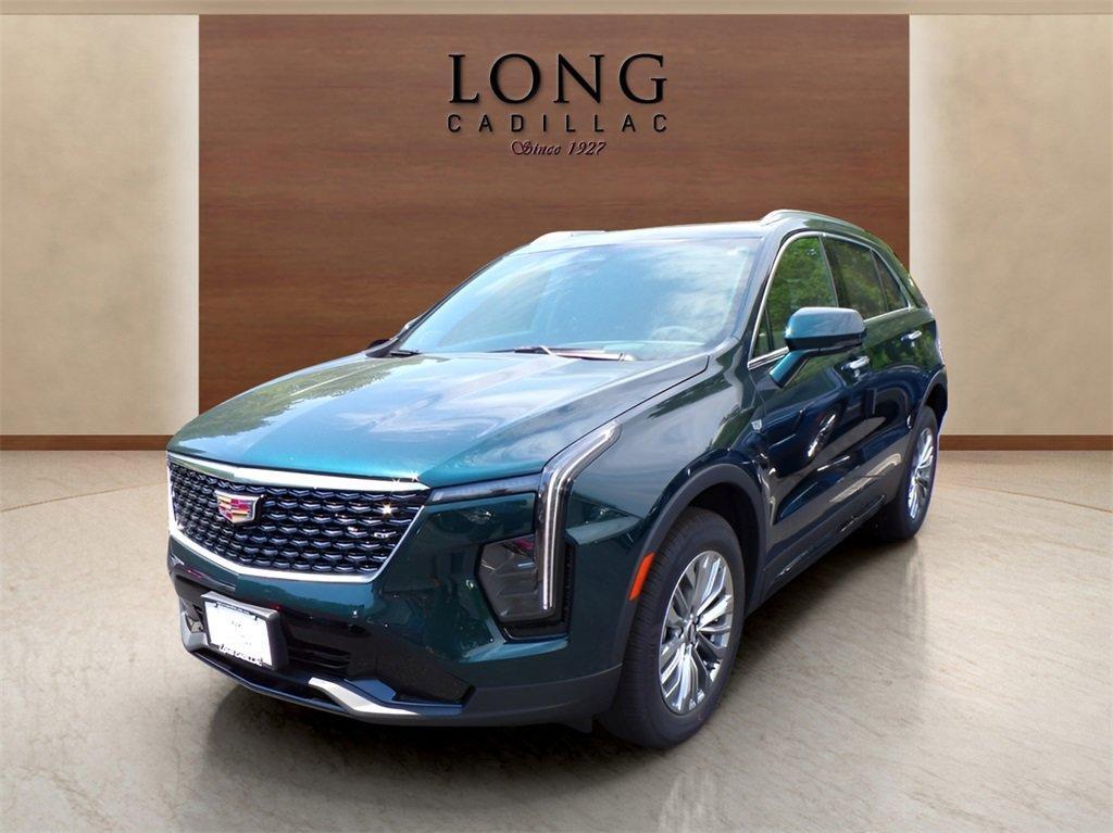 new 2024 Cadillac XT4 car, priced at $48,090