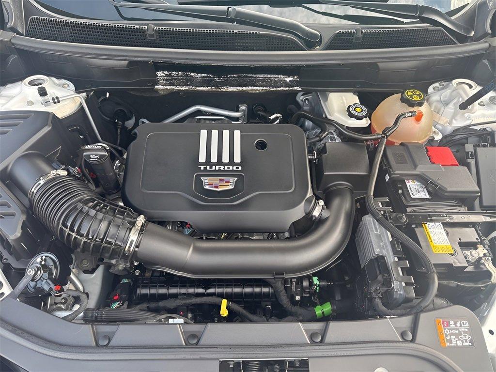 used 2022 Cadillac XT5 car, priced at $37,991