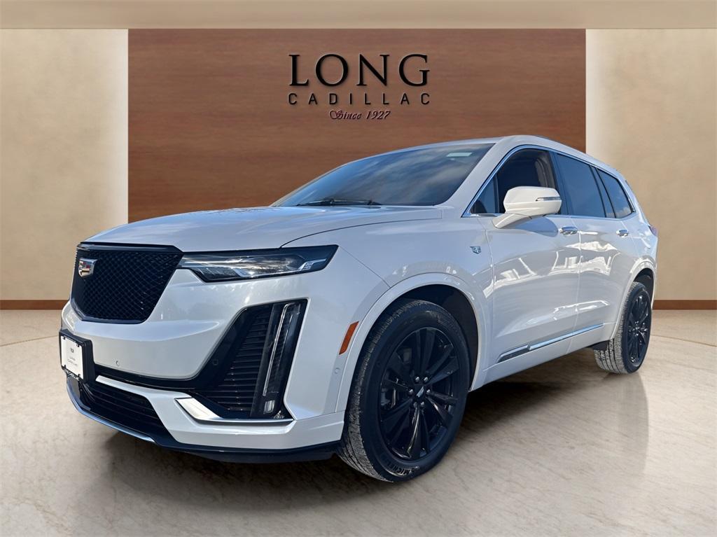 used 2022 Cadillac XT6 car, priced at $37,991