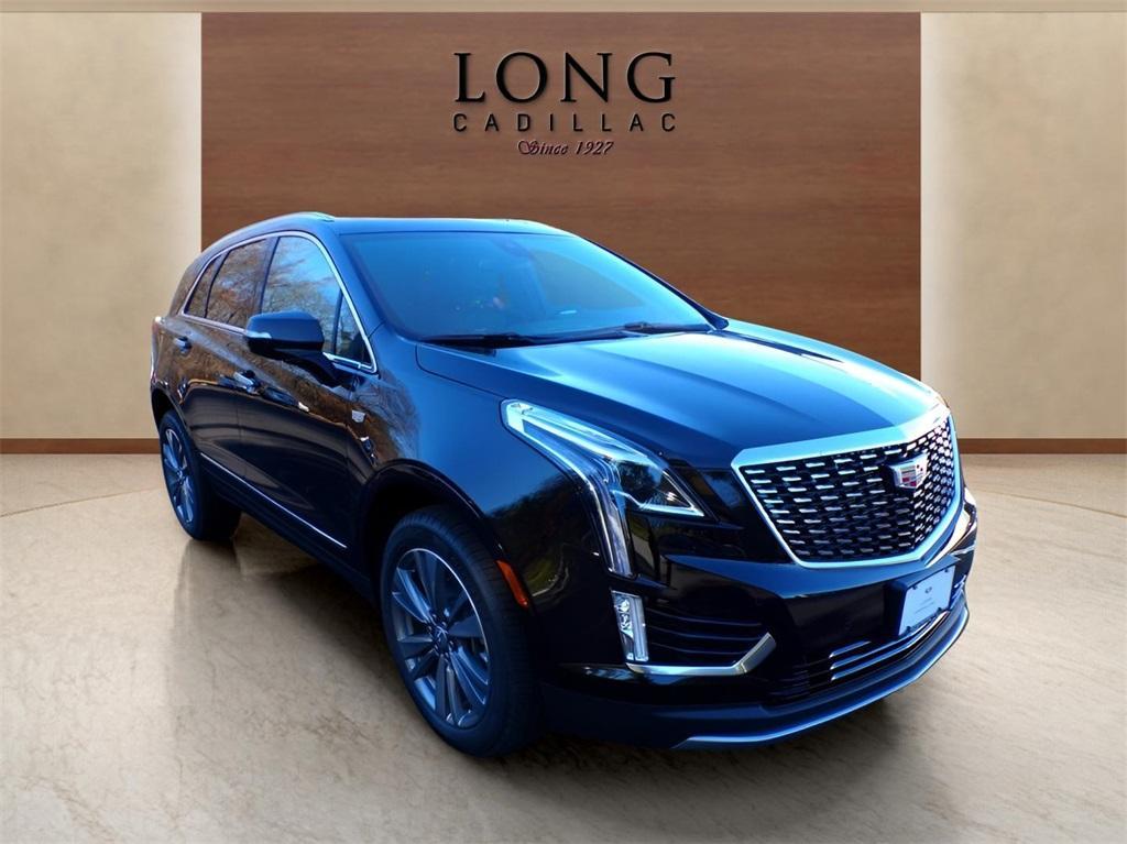 new 2025 Cadillac XT5 car, priced at $54,615