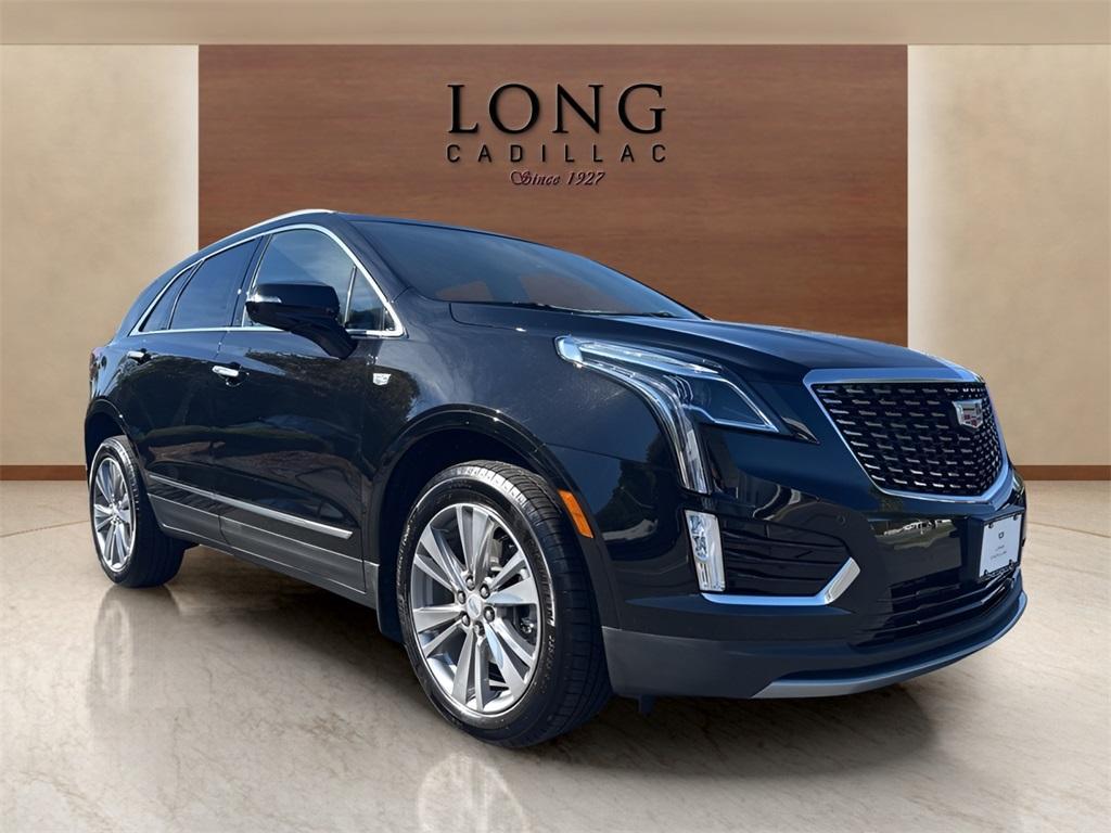 used 2025 Cadillac XT5 car, priced at $48,991