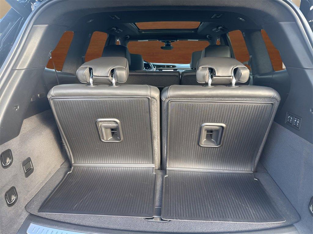 used 2025 Cadillac XT6 car, priced at $59,991