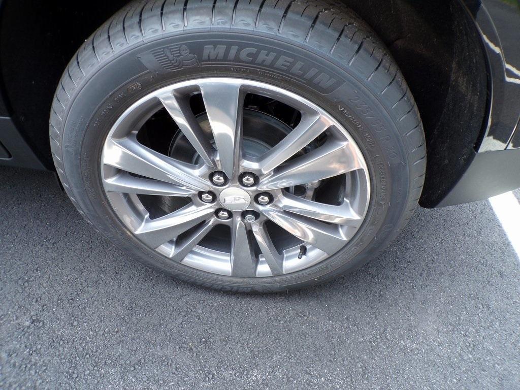 new 2025 Cadillac XT5 car, priced at $57,190