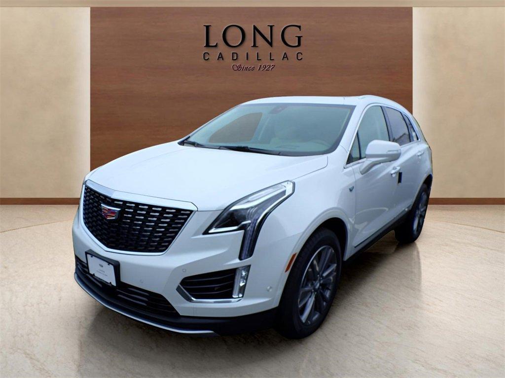 new 2025 Cadillac XT5 car, priced at $58,790