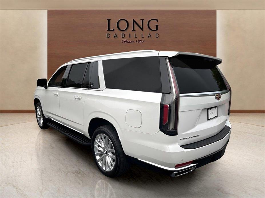 used 2021 Cadillac Escalade ESV car, priced at $59,991