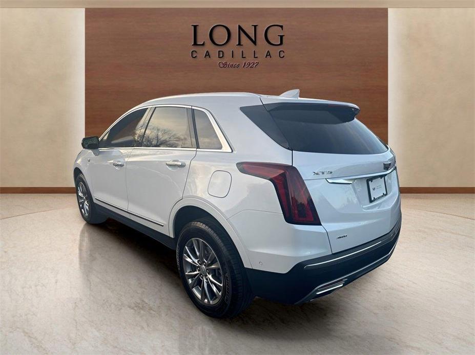 used 2022 Cadillac XT5 car, priced at $36,991