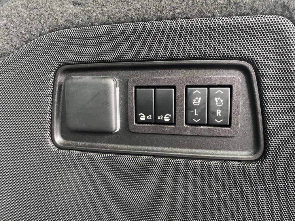 used 2023 Cadillac Escalade ESV car, priced at $64,991
